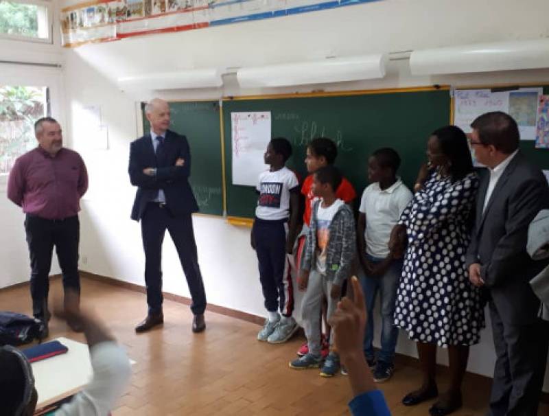 Visite de l'Ambassadeur de France dans la classe de CM2A